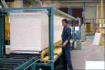 Termo Organika - wycinanie płyt z bloku styropianu